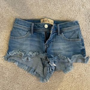 Low rise denim shorts